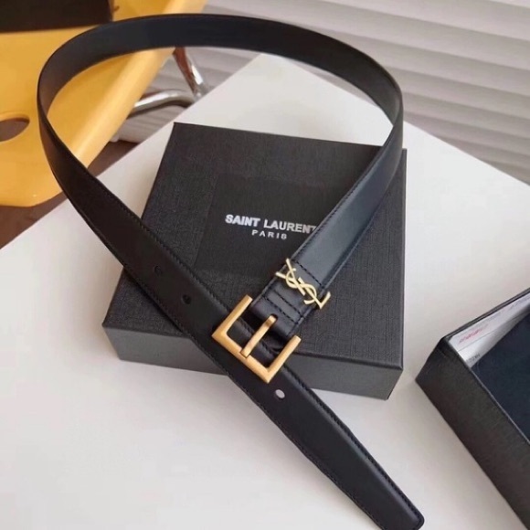 YSL Black Belt with the Signature YSL Monogram Detail - Picture 1 of 6